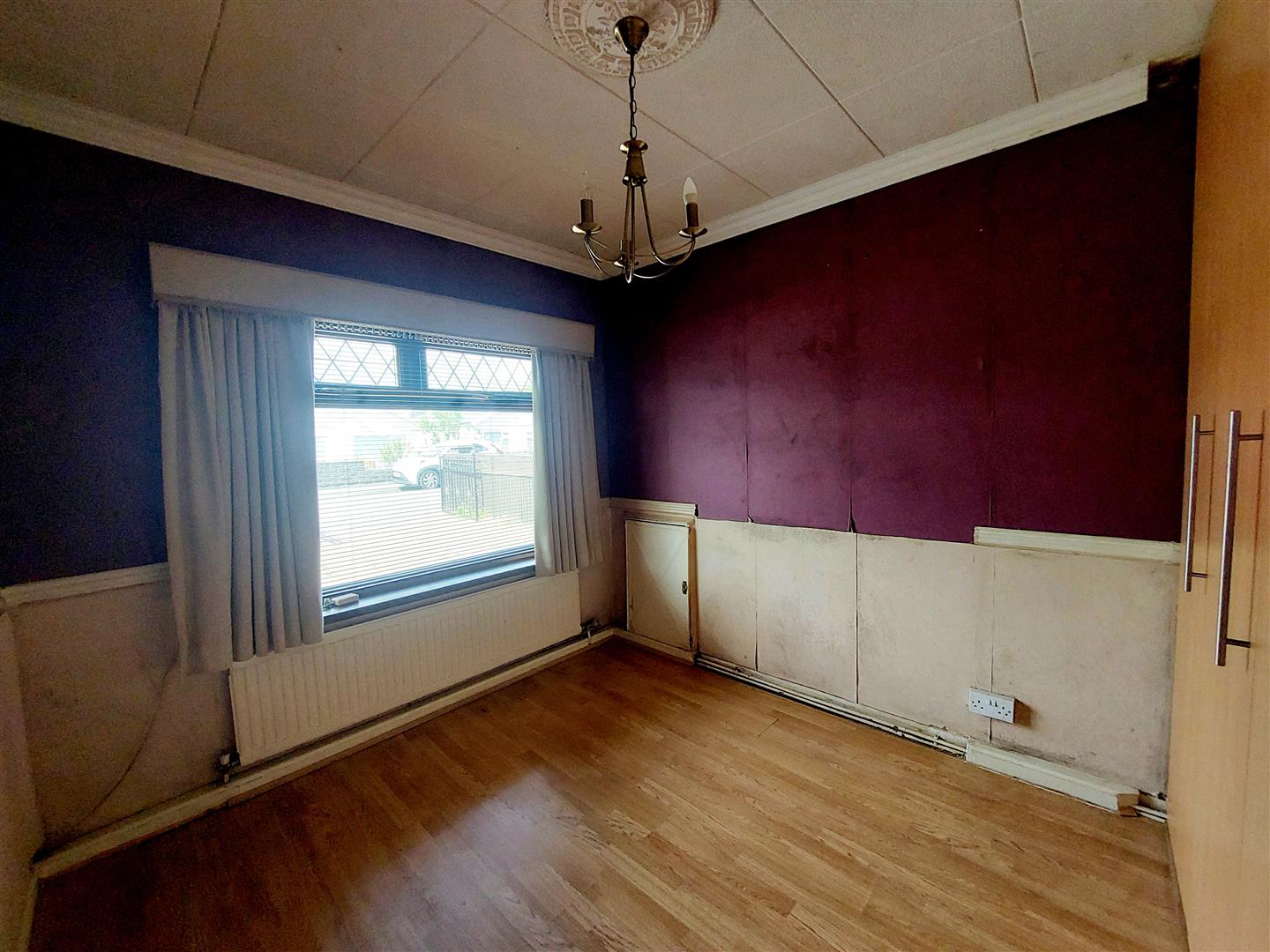 Heol Nantlais, Gorseinon, Swansea, SA4 4LS